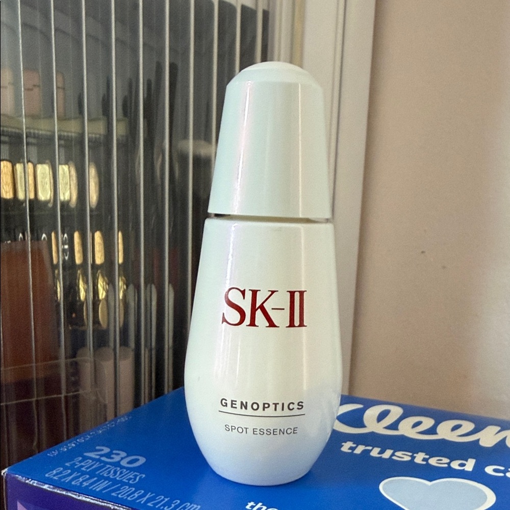 SK-II GenOptics Spot Essence - Serum for Sun Spots（new）